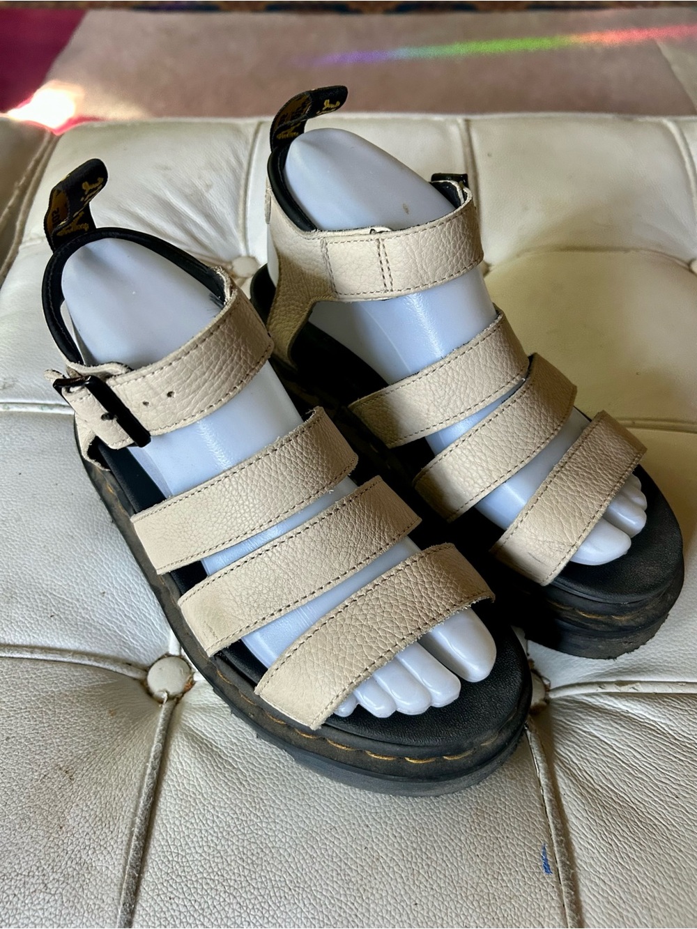 Dr. Martens cream Leather Strappy Platform Sandals sz 6